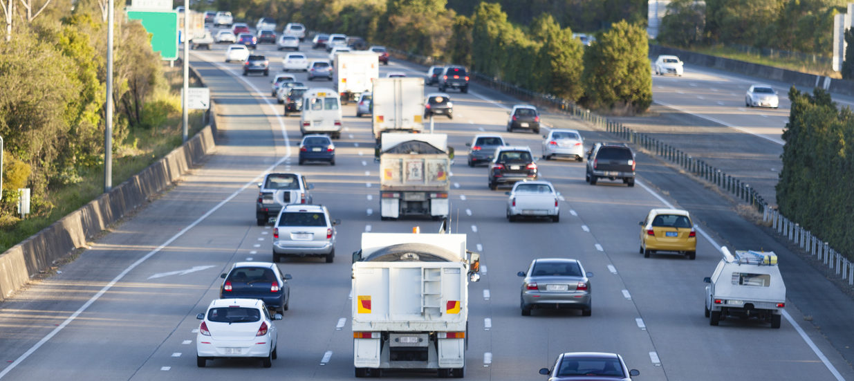 Multi-Vehicle Collision on Highway 101 near Seminary Drive Blocks Traffic [Marin, CA]