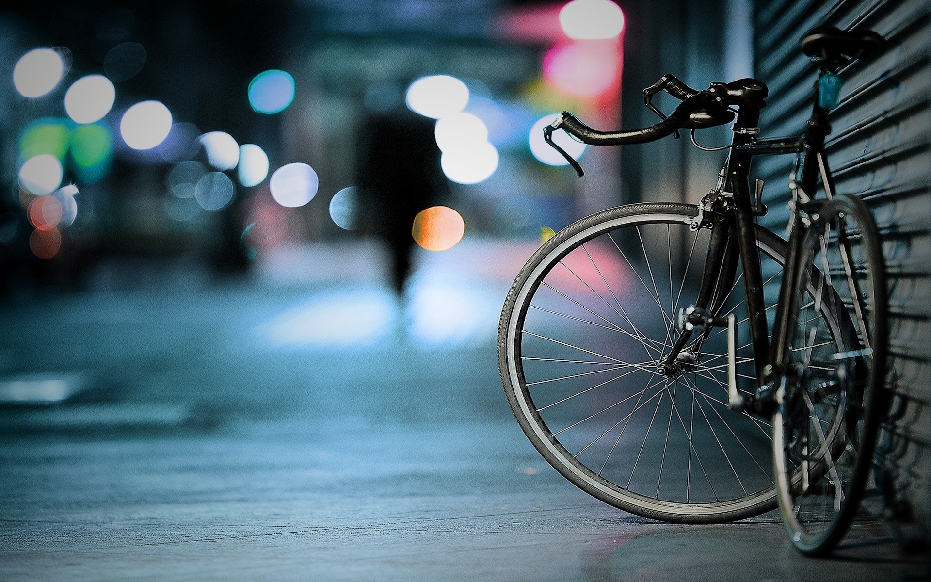 Bicyclist Critically Injured after Hit by Car at Foothills Boulevard and Junction Boulevard [Roseville, CA]